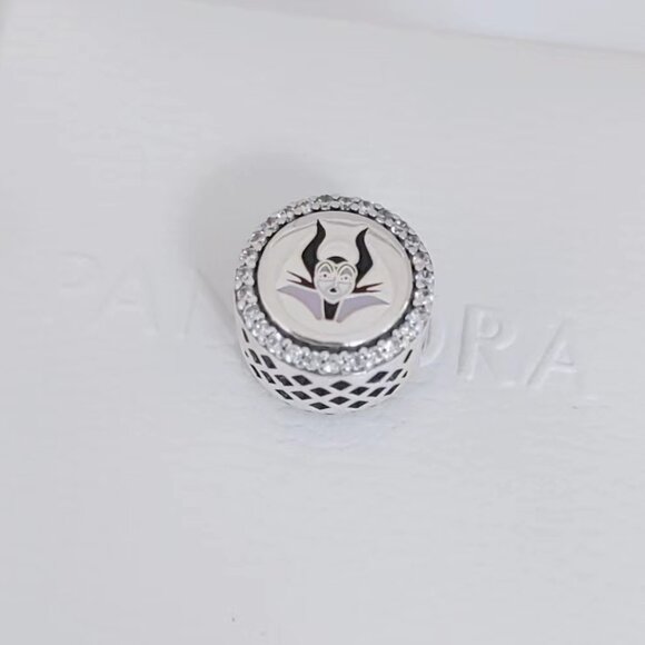 Pandora Disney Villains Charm Exclusive Charm Bead Button S925 Silver Pendant - Picture 3 of 7